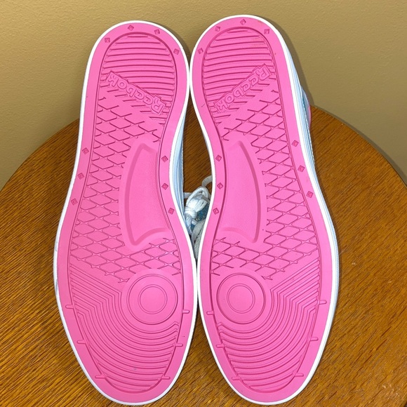 Reebok Court Advance Bold High Top White with Pink and Teal Highlights - Picture 6 of 6